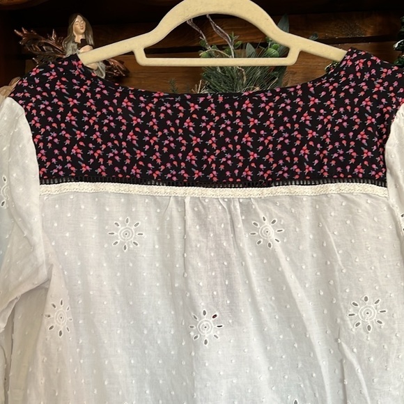 MATILDA JANE Make Believe Snow Globe White Eyelet Dotted Swiss Tunic, Medium,GUC - Picture 12 of 15